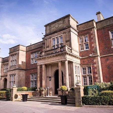 De Vere Cranage Estate Holmes Chapel Buitenkant foto